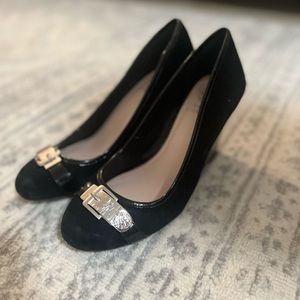 Vince Camuto Size 8 Wedges